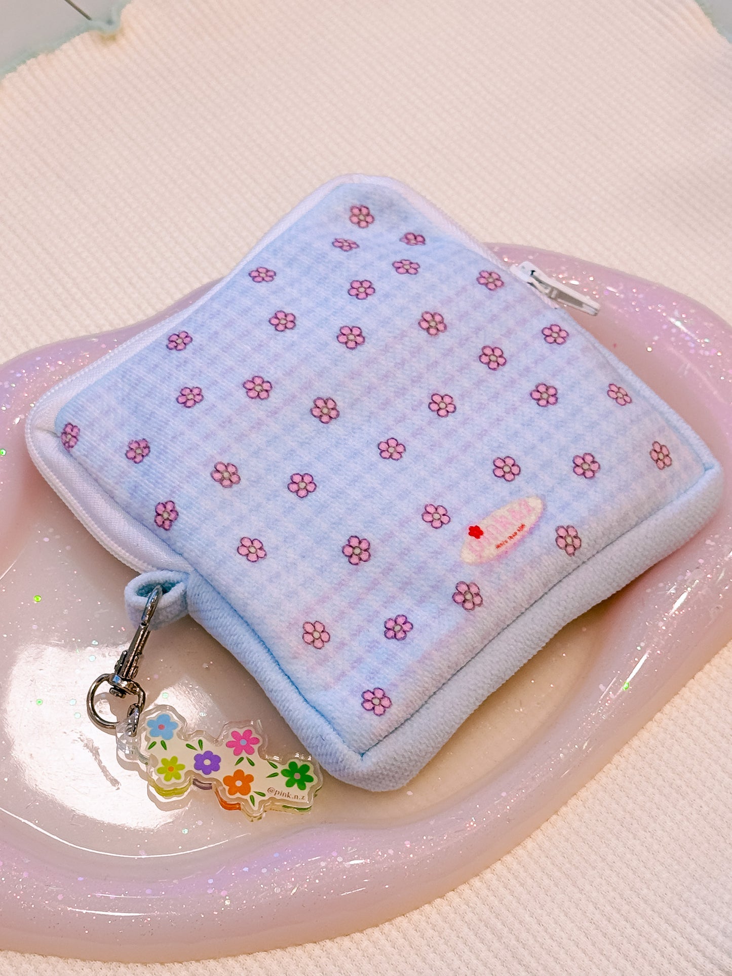 Pouch & Mini Keychain Set