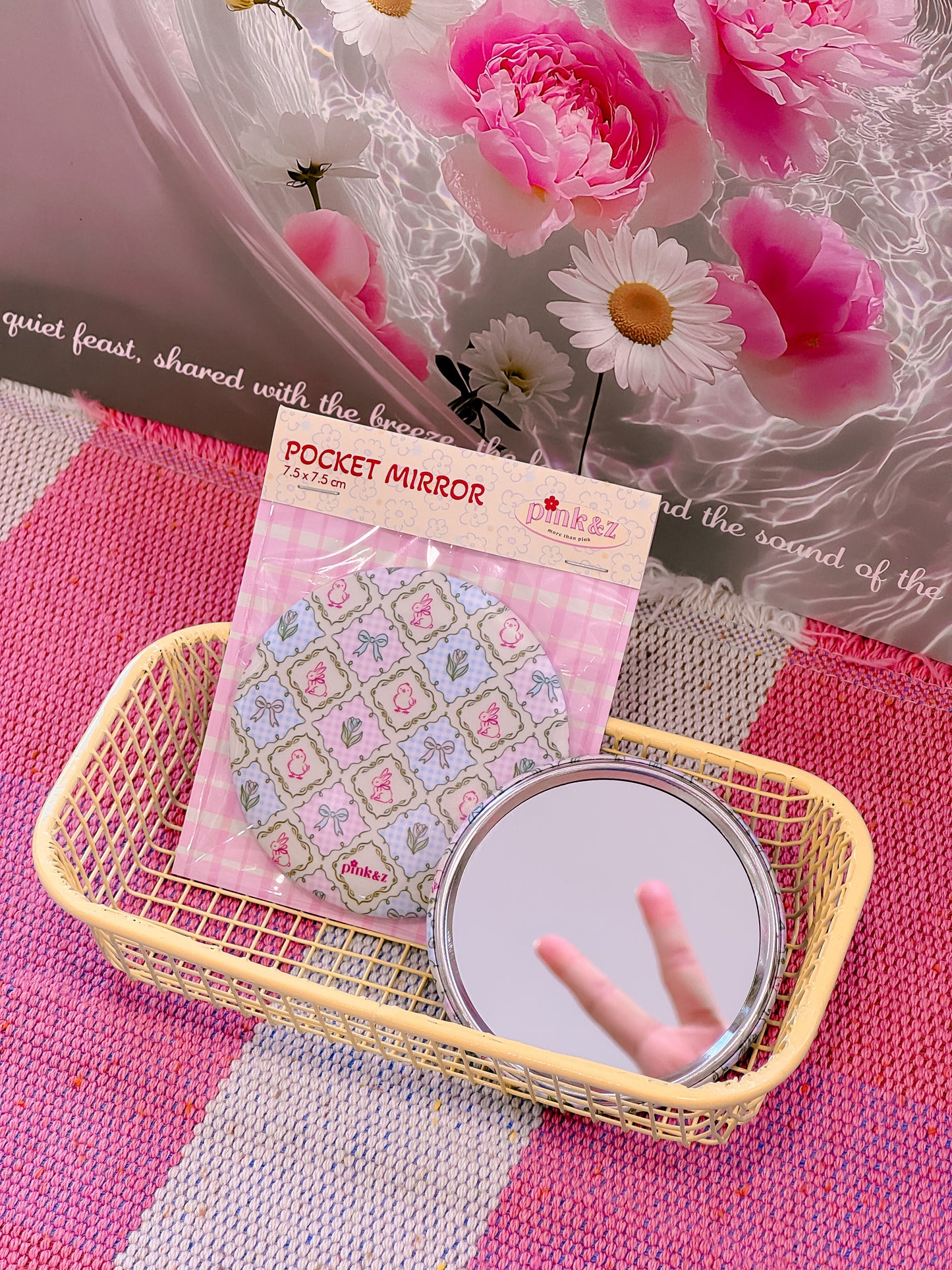 Novelty Pocket Mirror / Compact Mirror
