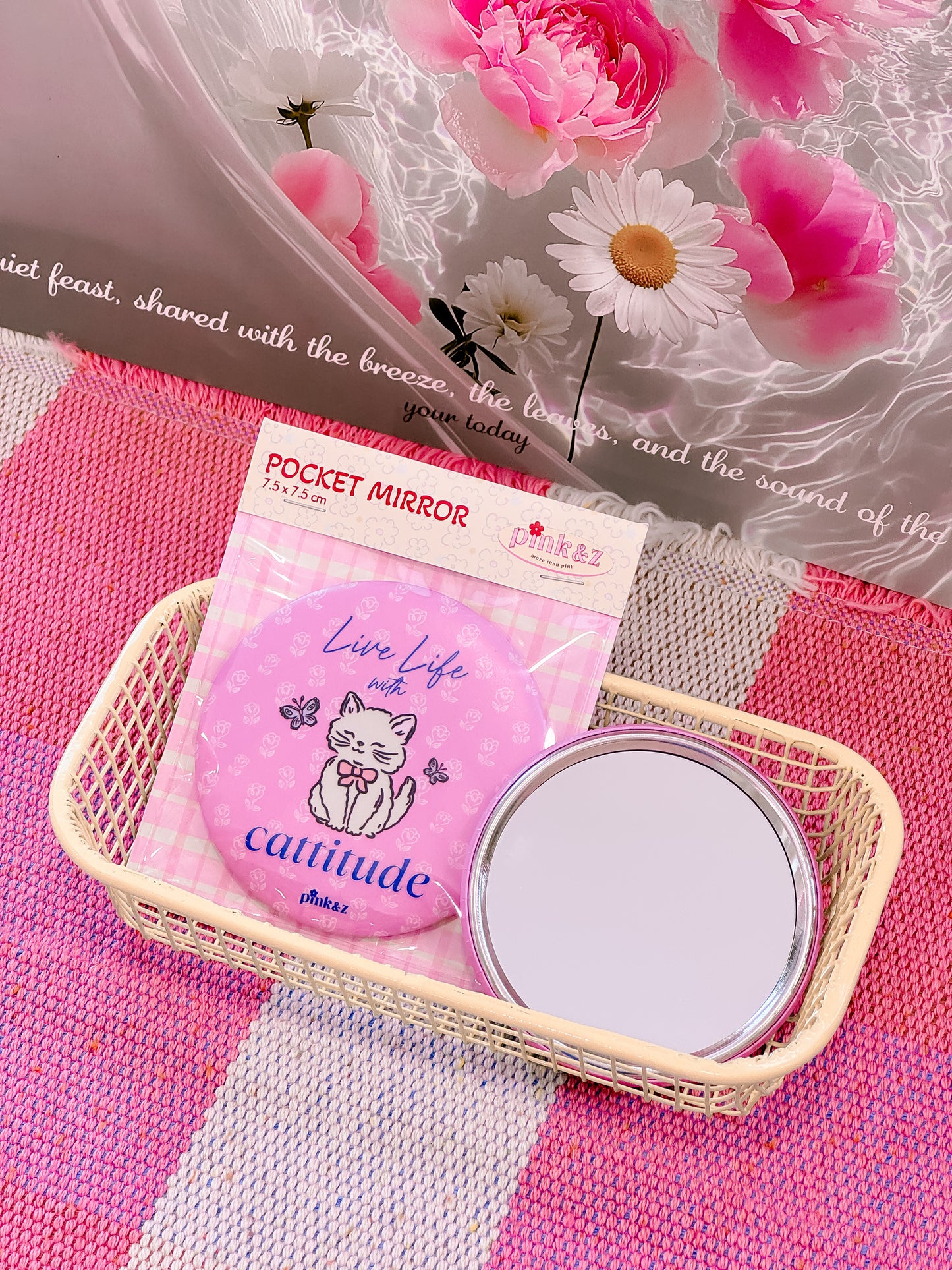 Novelty Pocket Mirror / Compact Mirror