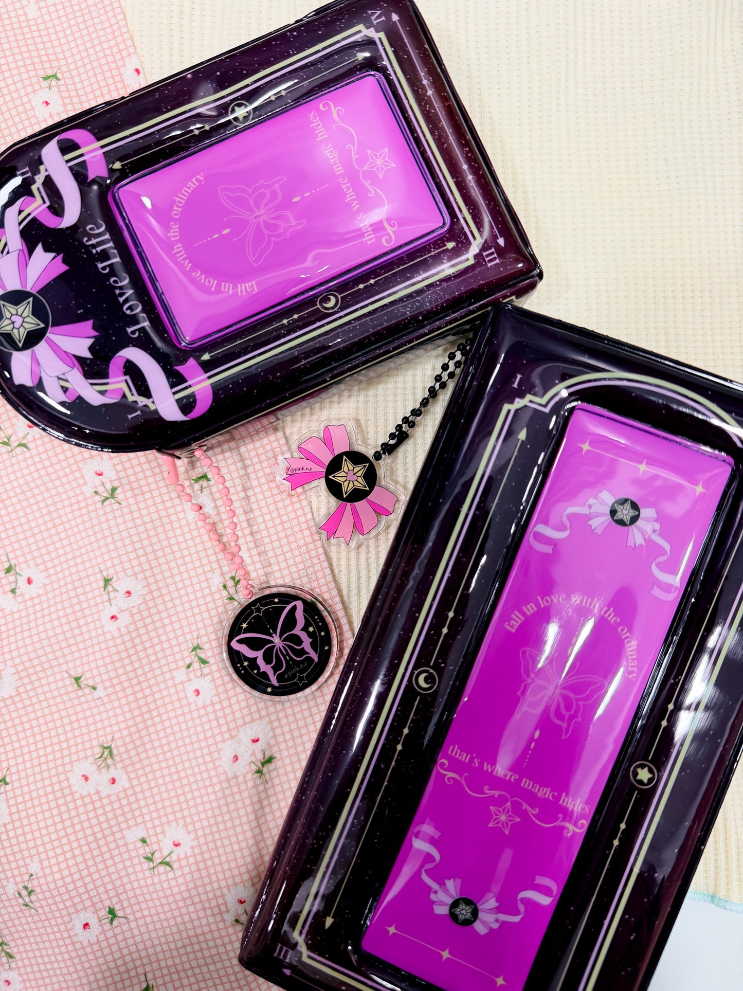 Puffy Long Photo Album with Keychain for 4-cut photos / Photo Booth Photo Album