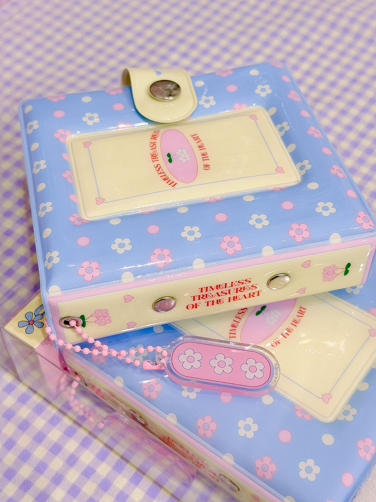 Periwinkle Flower Binder Album (with a mini keychain)
